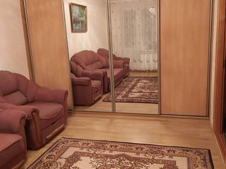 Apartament cu 2 camere, 48 m², Botanica, Chișinău foto 1