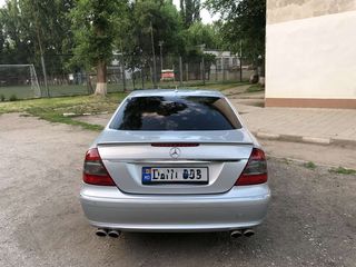 Mercedes E Class foto 6