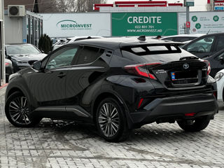 Toyota C-HR foto 5