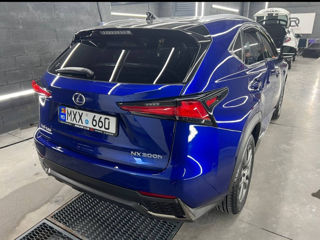 Lexus NX Series foto 2