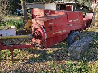 Press de balotat New Holland 376,377,270. foto 3