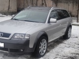 Audi Allroad foto 2