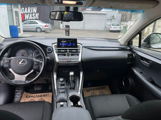 Lexus NX Series foto 10