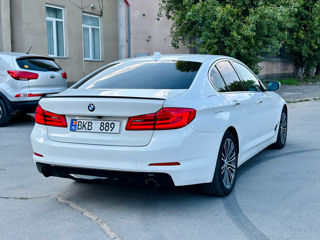 BMW 5 Series foto 6