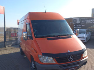 Mercedes Sprinter foto 2