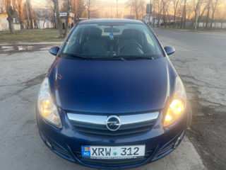 Opel Corsa foto 2