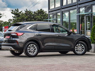 Ford Kuga foto 2