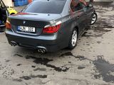 BMW 5 Series foto 1