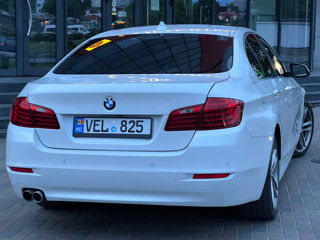 BMW 5 Series foto 9