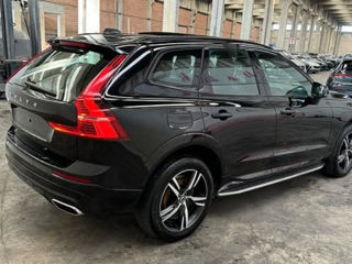 Volvo XC60 foto 3