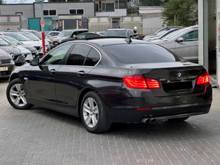 BMW 5 Series foto 5