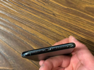 iPhone 11 pro max 64gb foto 5