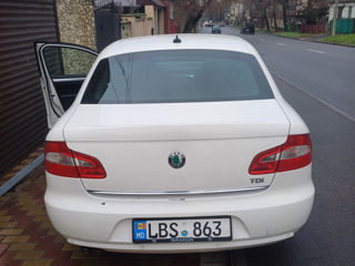 Skoda Superb foto 4