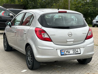 Opel Corsa foto 4