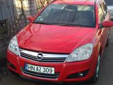 Opel Astra foto 1