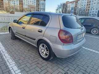 Nissan Almera foto 4