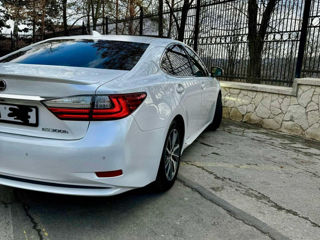 Lexus ES Series foto 2