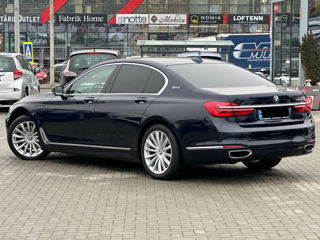 BMW 7 Series foto 5