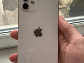 Продам IPhone 12