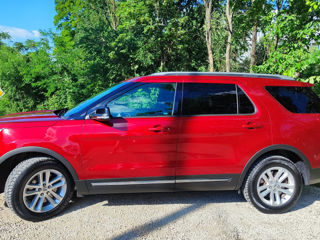 Ford Explorer foto 6