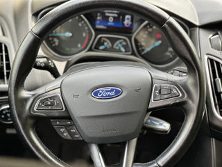 Ford Focus foto 10