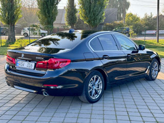 BMW 5 Series foto 4