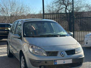 Renault Scenic foto 2