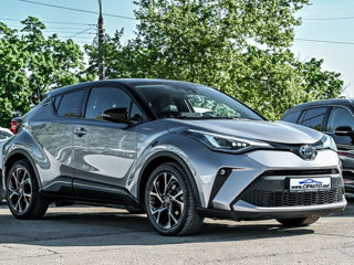 Toyota C-HR foto 1