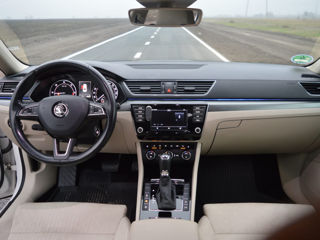 Skoda Superb foto 8