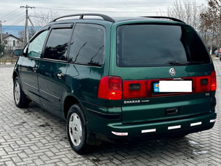 Volkswagen Sharan foto 5