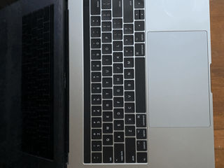 MacBook Pro 15 2019 foto 6