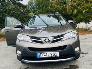 Toyota Rav 4 foto 4