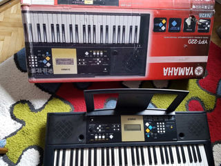 Yamaha YPT-220 фото 2