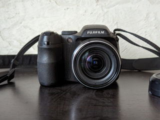 Fujifilm S2000HD foto 2