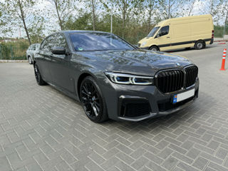 BMW 7 Series foto 2