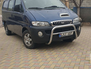 Hyundai H200 foto 1