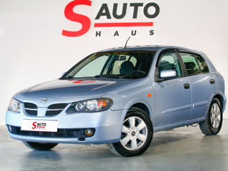 Nissan Almera foto 1