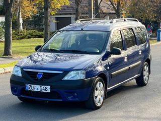 Dacia Logan foto 3