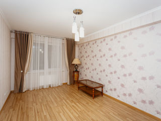 Apartament cu 3 camere, 109 m², Ciocana, Chișinău foto 8