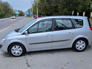 Renault Grand Scenic foto 5