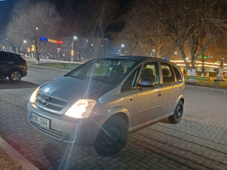 Opel Meriva foto 4