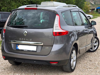 Renault Grand Scenic foto 4