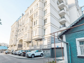 2-комн. кв., 142 м², 5/6 эт.