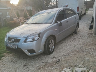 KIA Rio foto 3