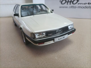 модель Audi 200 foto 3