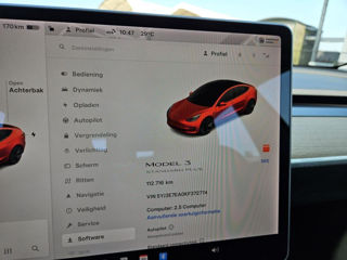 Tesla Model 3 foto 9