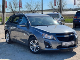 Chevrolet Cruze фото 3