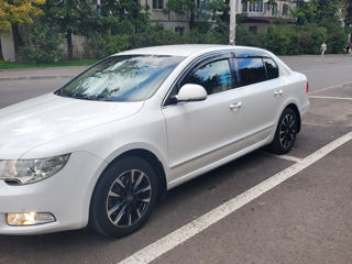 Skoda Superb foto 3