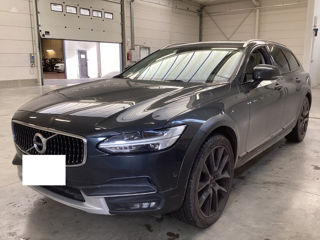 Volvo V90 Cross Country