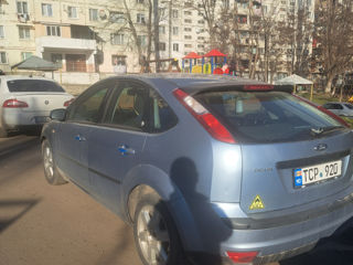 Ford Focus foto 4